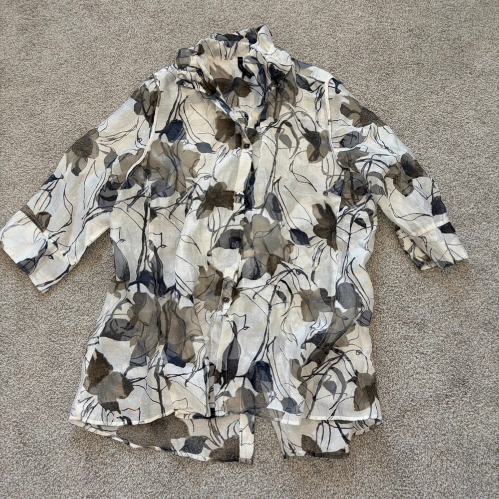 IC by Connie K Womens XL Sheer Floral Blouse Ruffle Collar Black White Art